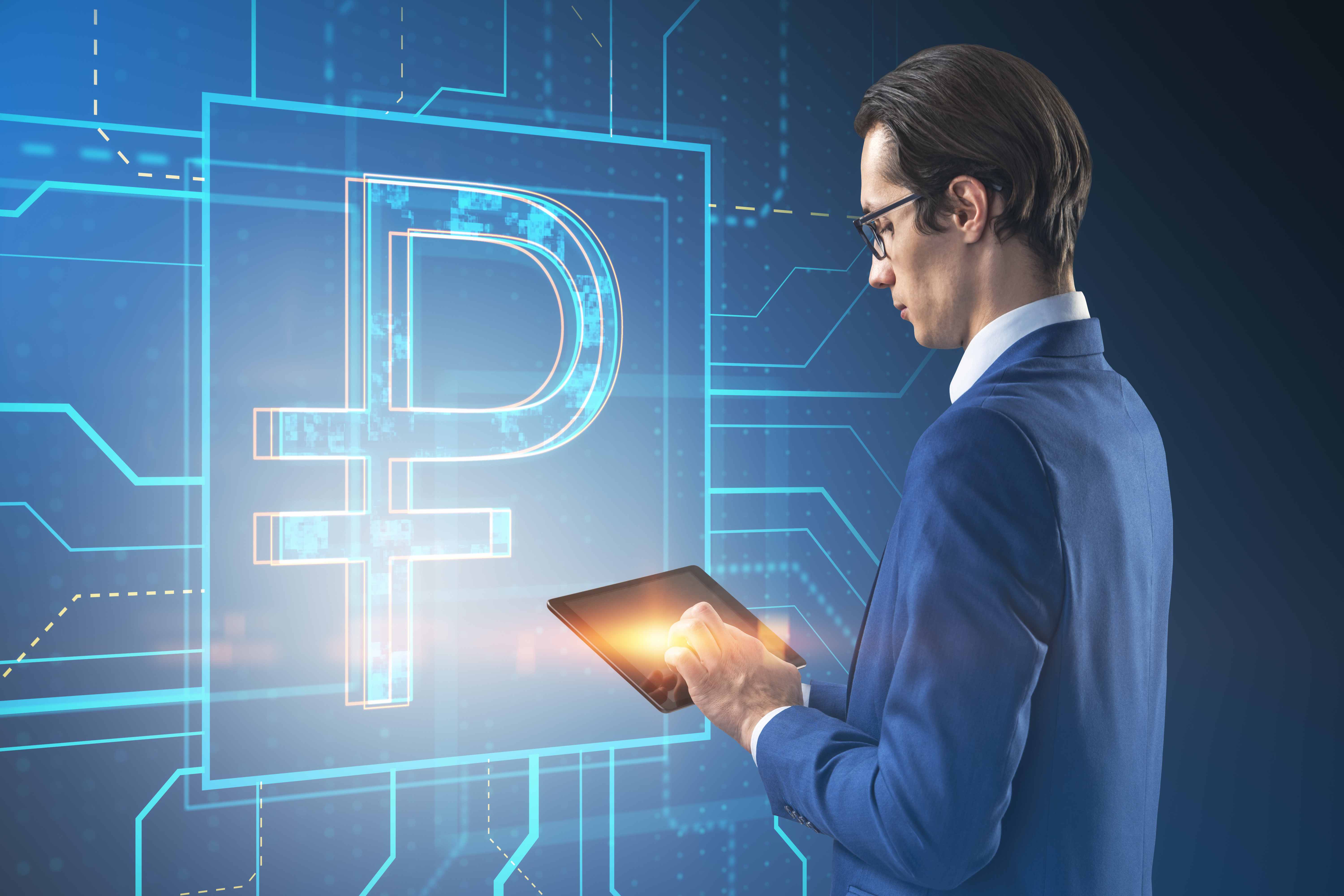 Сравнение: цифровой рубль, наличные и безналичные деньги